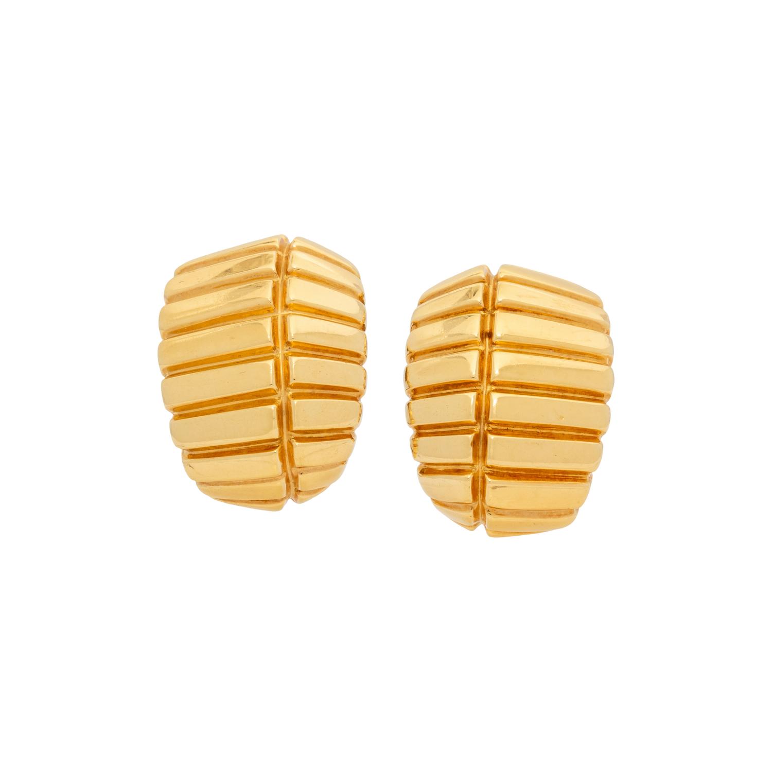 DAVID WEBB, YELLOW GOLD CLIP EARRINGS
