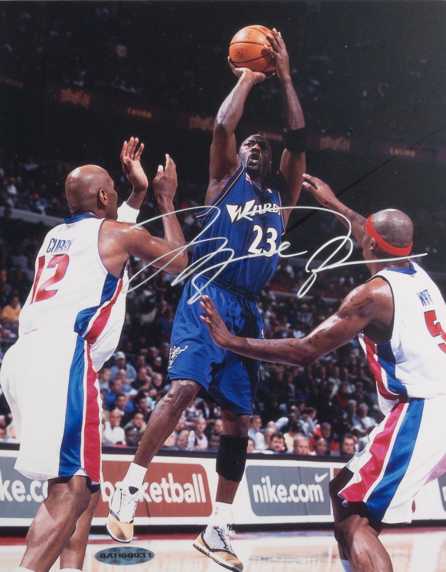 A Michael Jordan Washington Wizards Signed Autograph Photograph (Upper Deck Authenticated)
