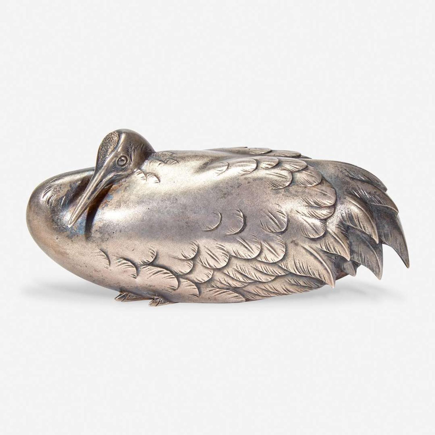 Two Japanese silver okimono, minogame and crane, signed by Nogami Ryuki (1865-1932) 银制蓑亀与仙鹤一组 野上龙起造 Late 19th / Early 20th century ???????????