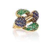 An 18 Karat Yellow Gold, Sapphire and Emerald Ring Jacket, Circa 1960, 6.50 dwts.