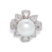 CULTURED SOUTH SEA PEARL AND DIAMOND RING