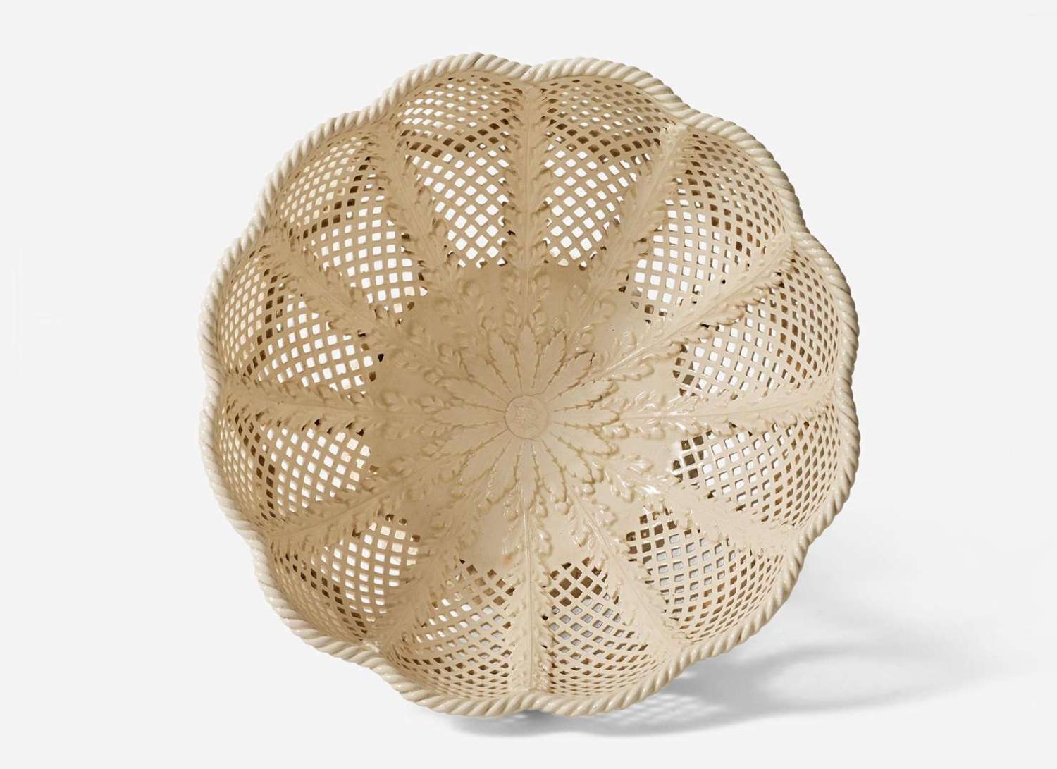 A Wedgwood Imperial Queensware Footed Bowl, UK, circa 1875
