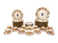 A Capodimonte Porcelain Dinner Service
