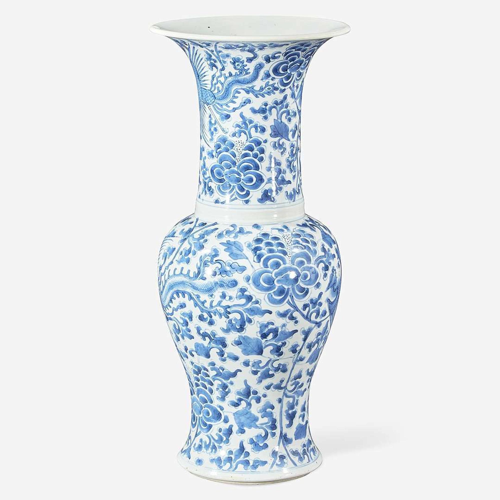 A Chinese blue and white porcelain “Phoenix-tail” vase Kangxi period