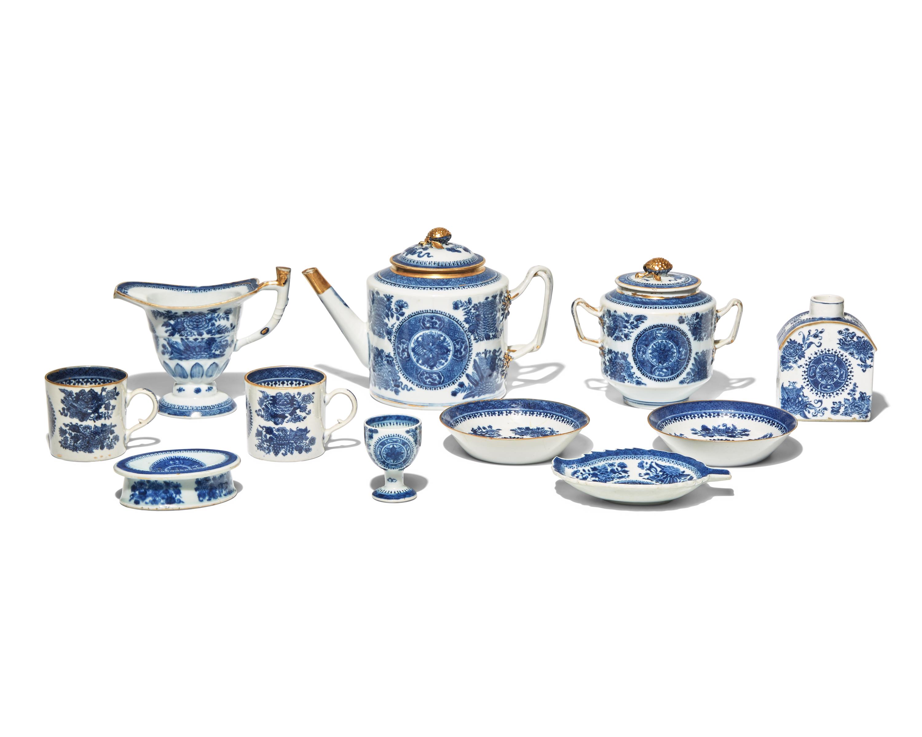 A Group of Chinese Export Porcelain Blue Imperial Fitzhugh Tea and Dinner Wares