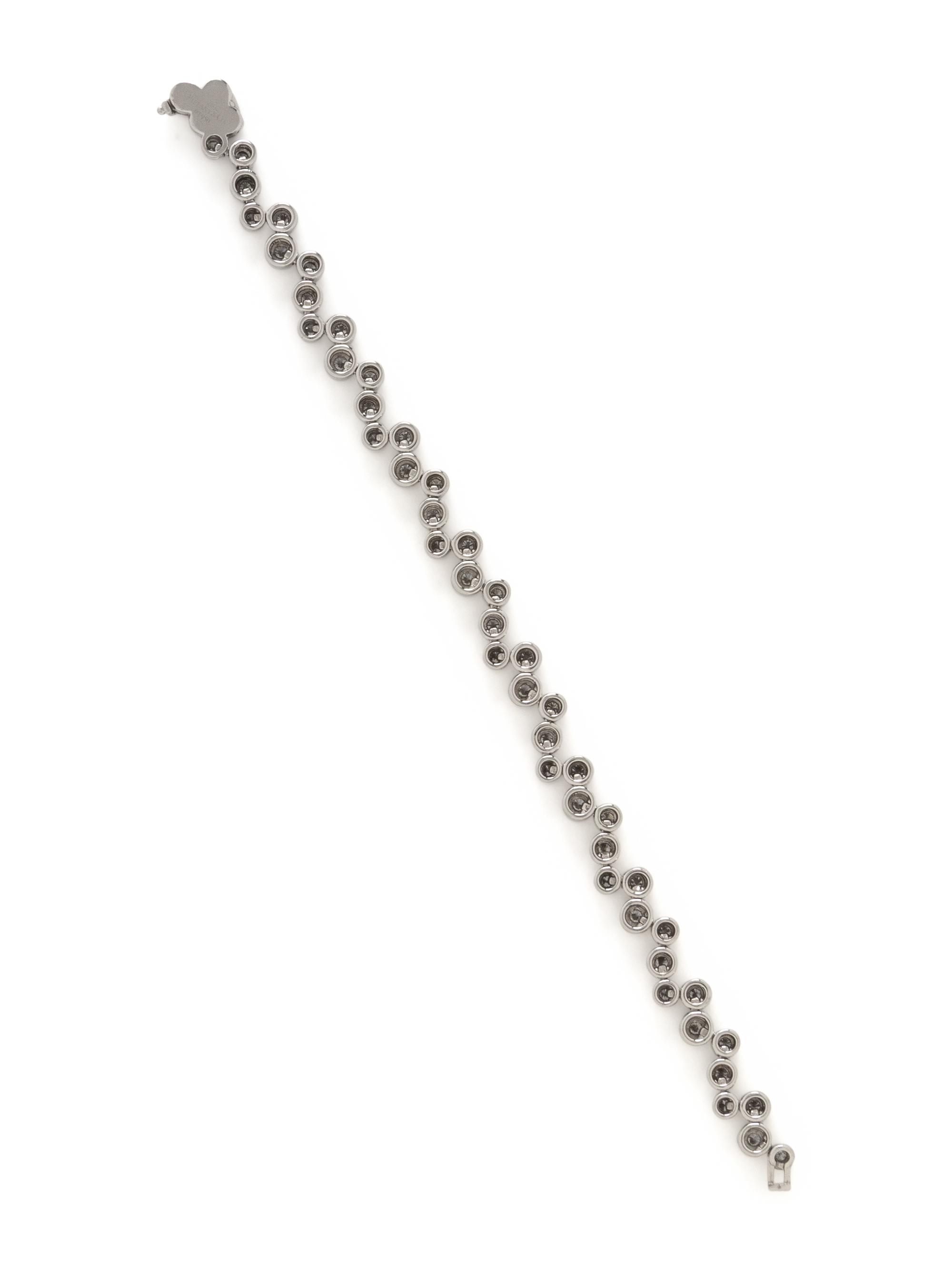 TIFFANY & CO., PLATINUM AND DIAMOND 'BUBBLES' BRACELET