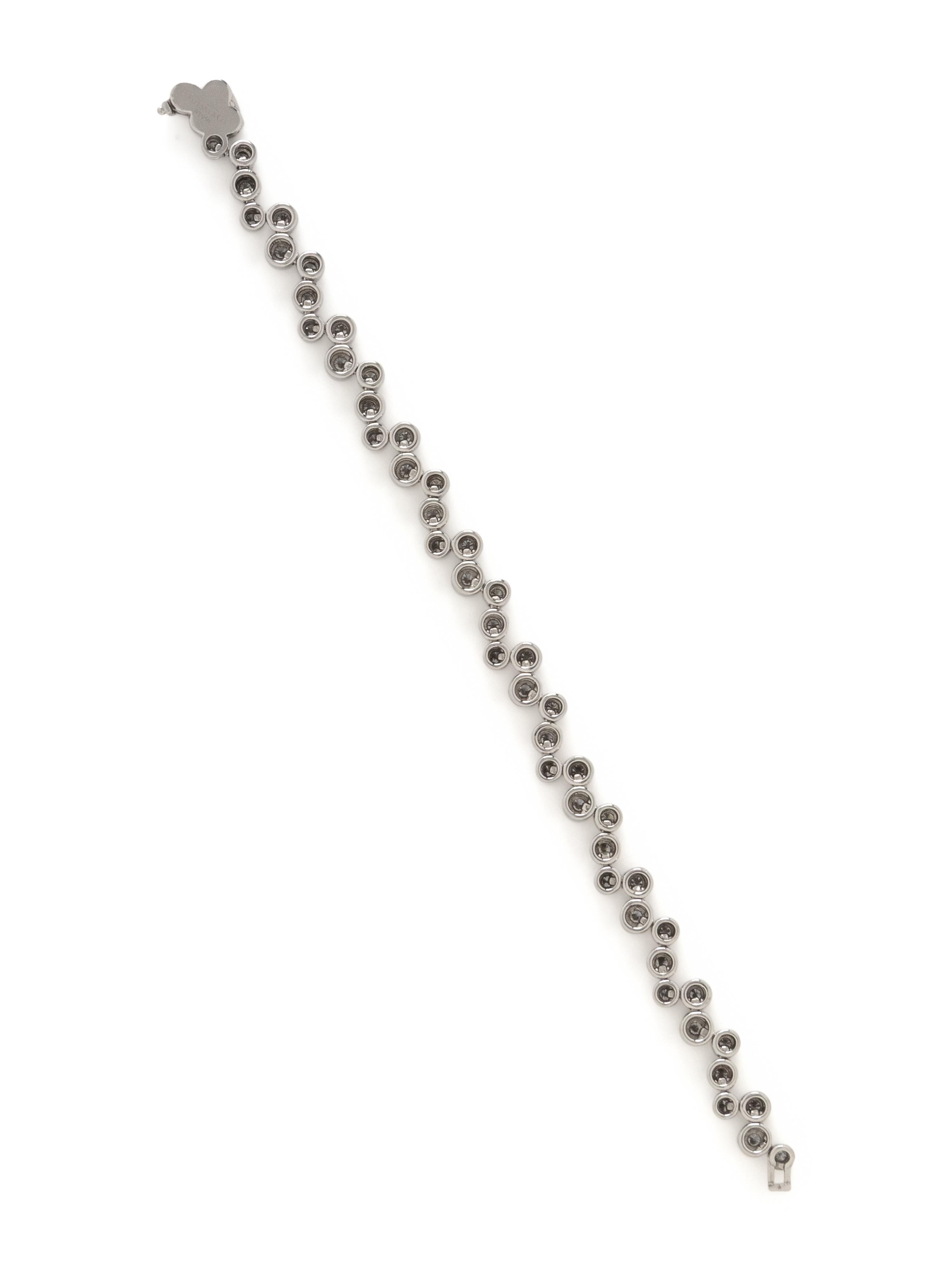 TIFFANY & CO., PLATINUM AND DIAMOND 'BUBBLES' BRACELET