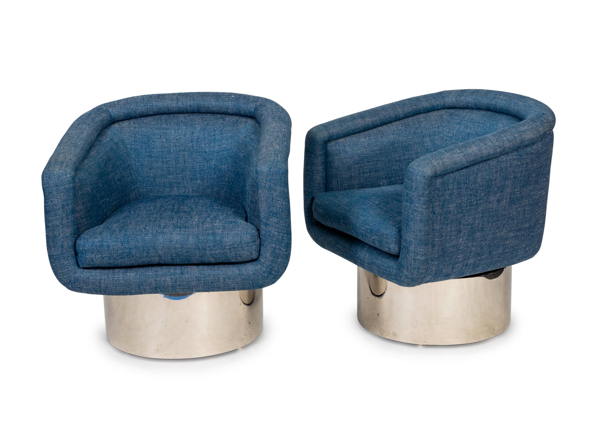 A Pair of Mid-Century Chrome and Upholstered Swivel Chairs — 20TH CENTURY