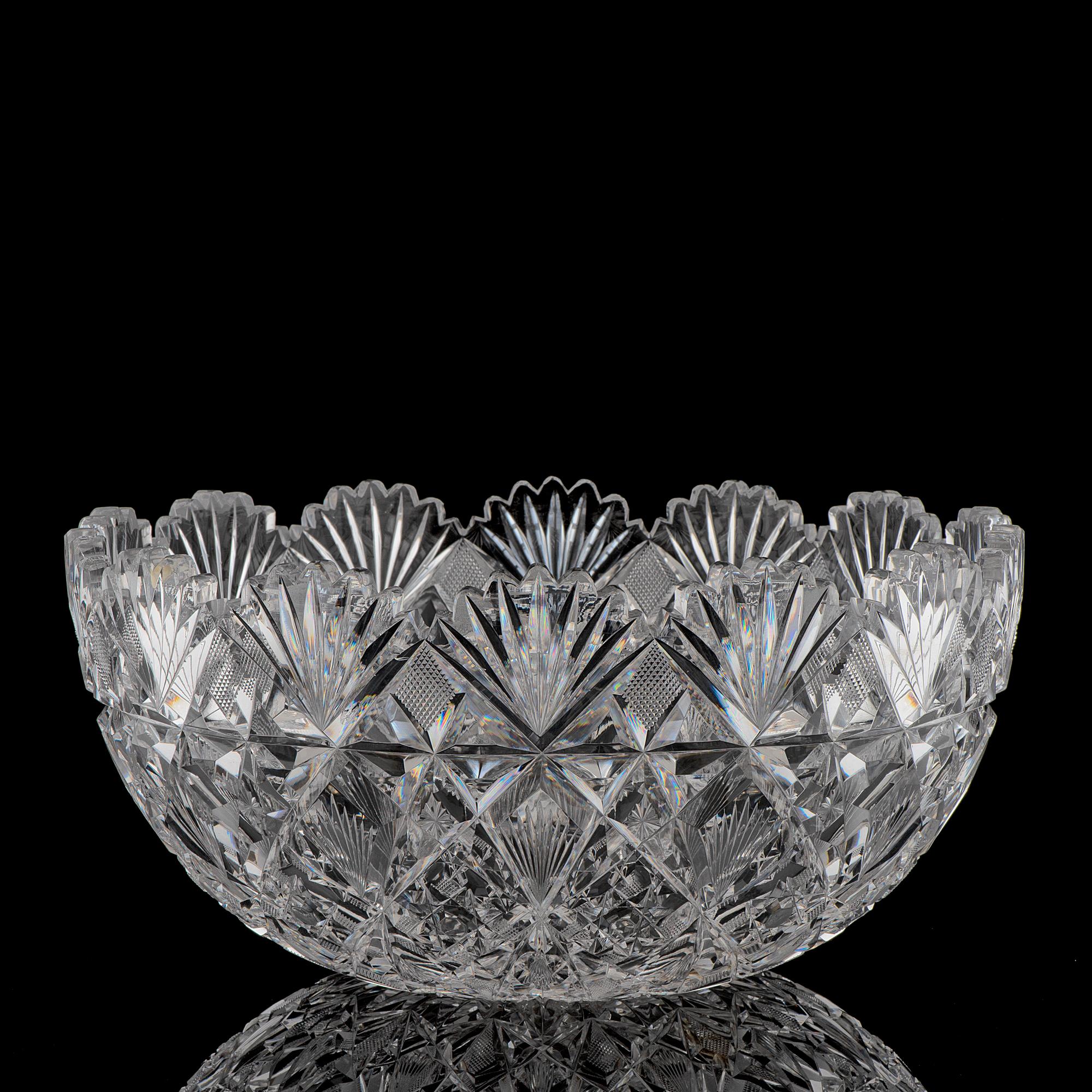 A Dorflinger Brilliant-Cut Glass Punch Bowl, Possibly in the Marlboro Pattern