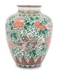 A Chinese Wucai Porcelain Jar
