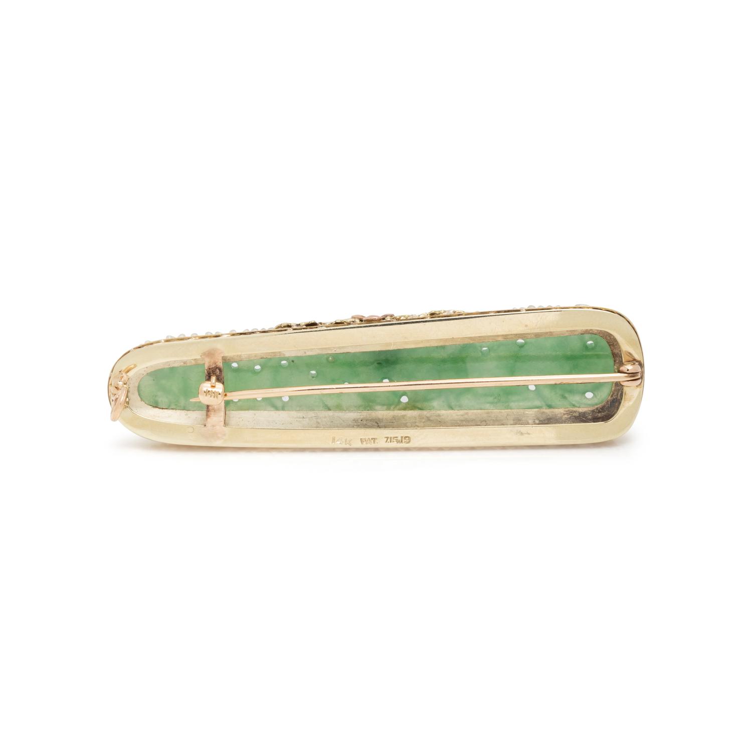 JADE AND SEED PEARL PENDANT/BROOCH