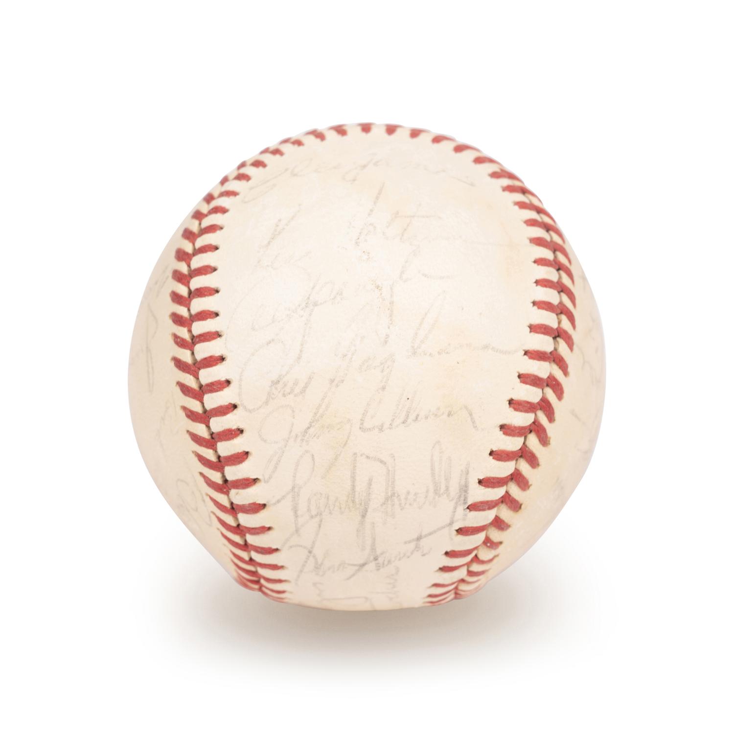 A 1970 Chicago Cubs Team Signed Autograph Baseball Including Ernie Banks, Leo Durocher, Bill Williams, Fergie Jenkins and Ron Santo (Beckett Authentication Services Letter BAS Certified),