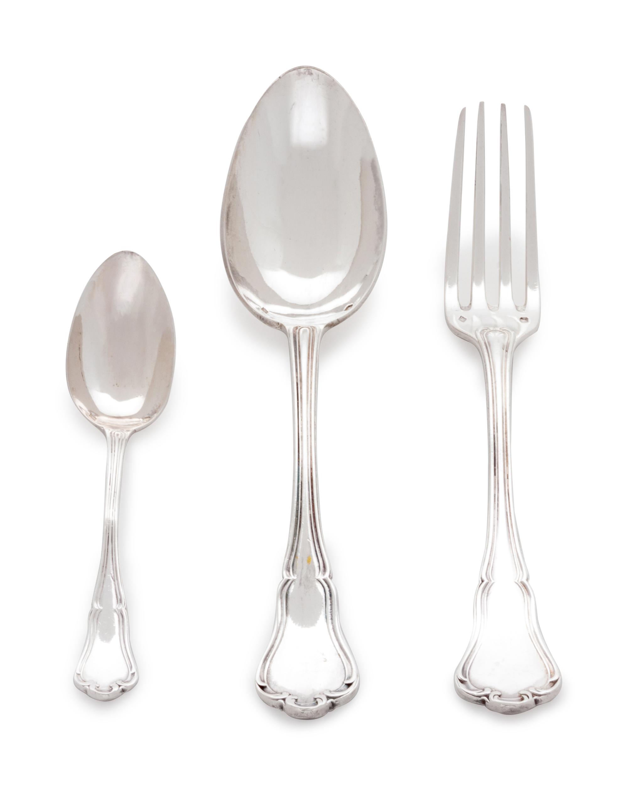 comprising: 4 serving spoons 4 dinner forks 5 teaspoons 13 items total.