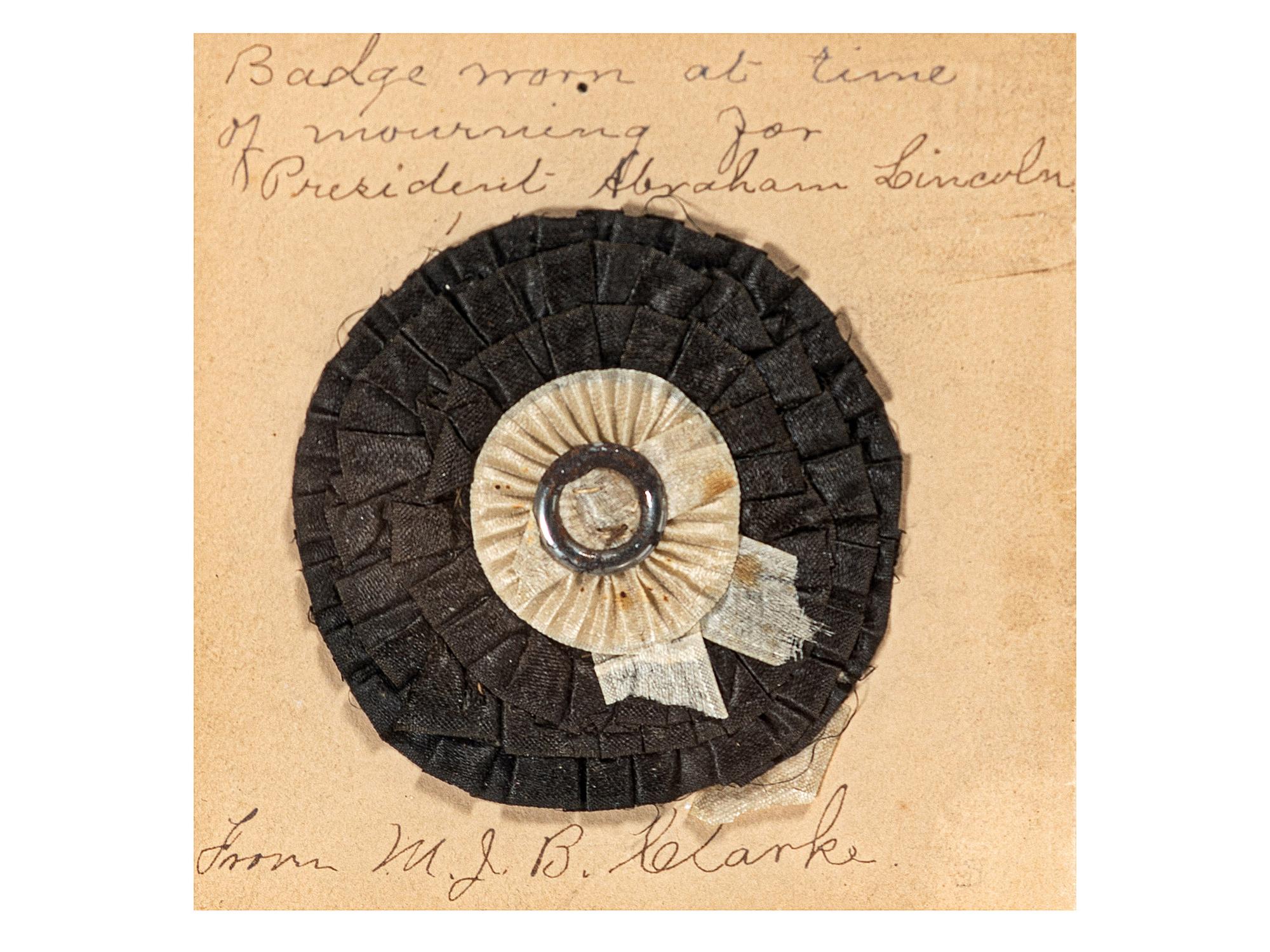 [LINCOLN, Abraham (1809-1865)]. Lincoln mourning cockade.