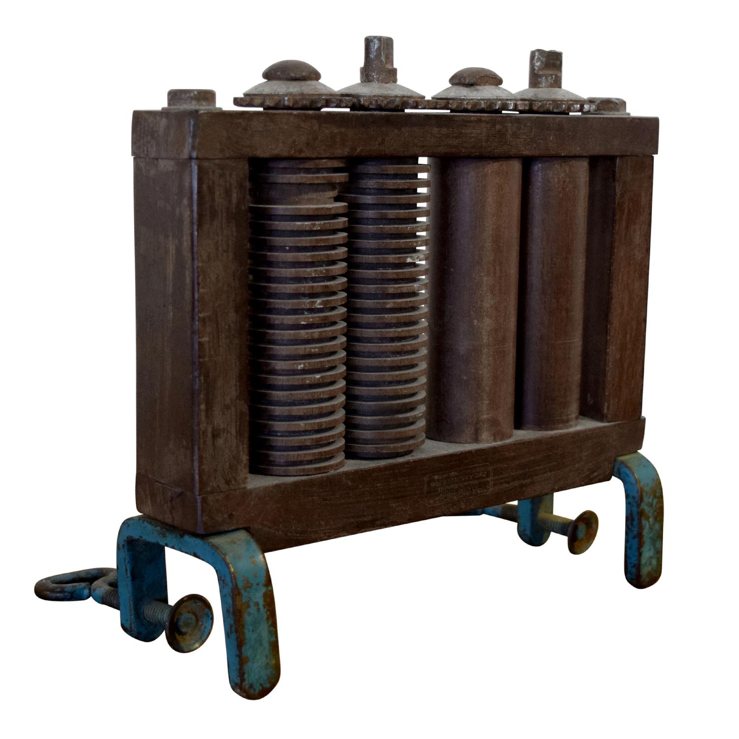 An Iron Pasta Roller 8.5" W x 4.5" D x 7" H — Argentina, Early 20th Century