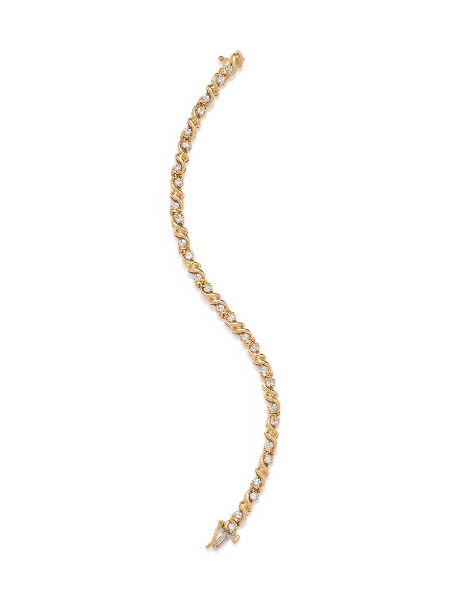 YELLOW GOLD AND DIAMOND BRACELET