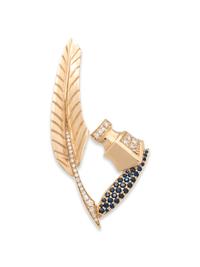 YELLOW GOLD, SAPPHIRE AND DIAMOND QUILL AND INK BROOCH