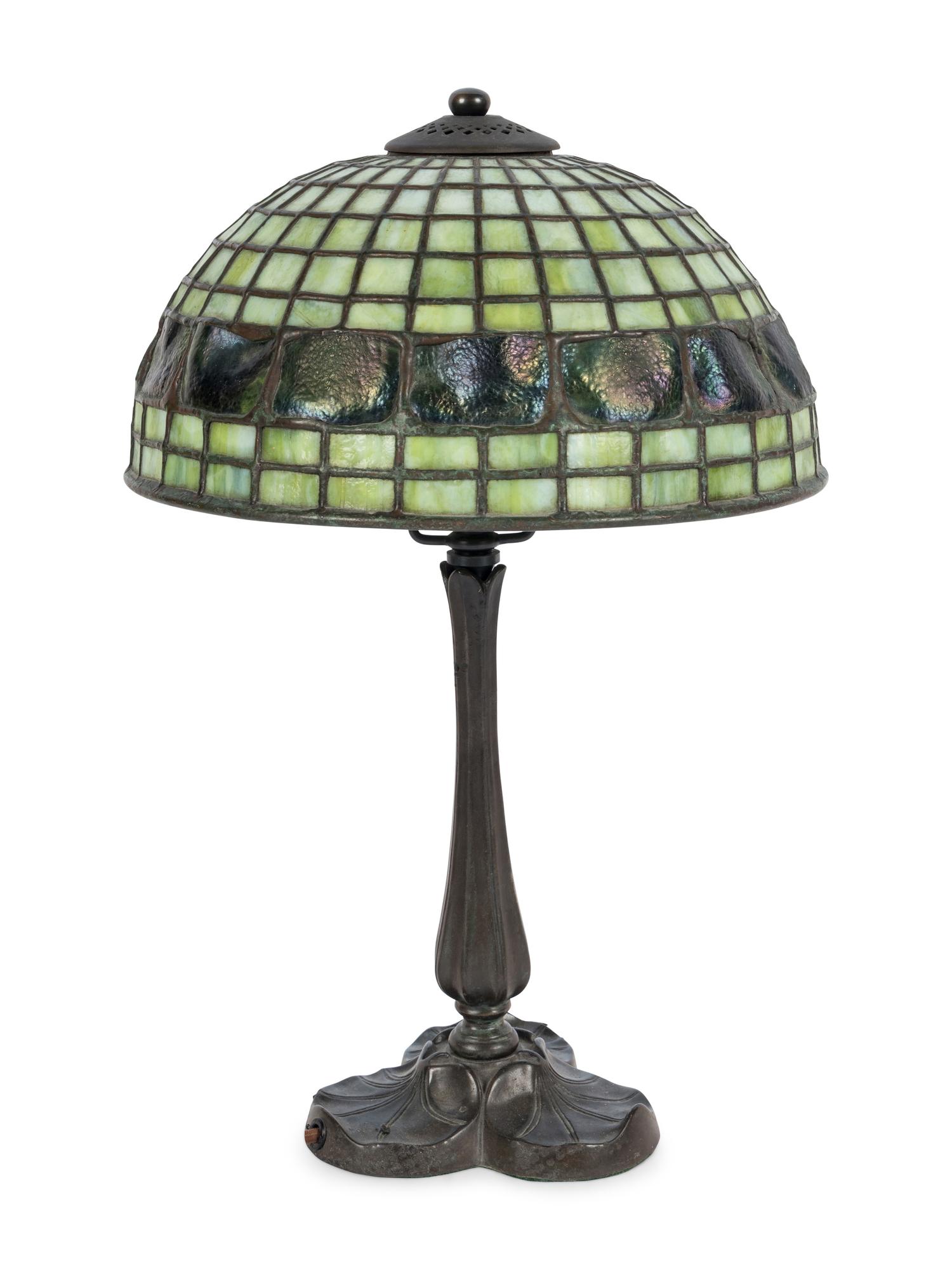 A Geometric Table Lamp