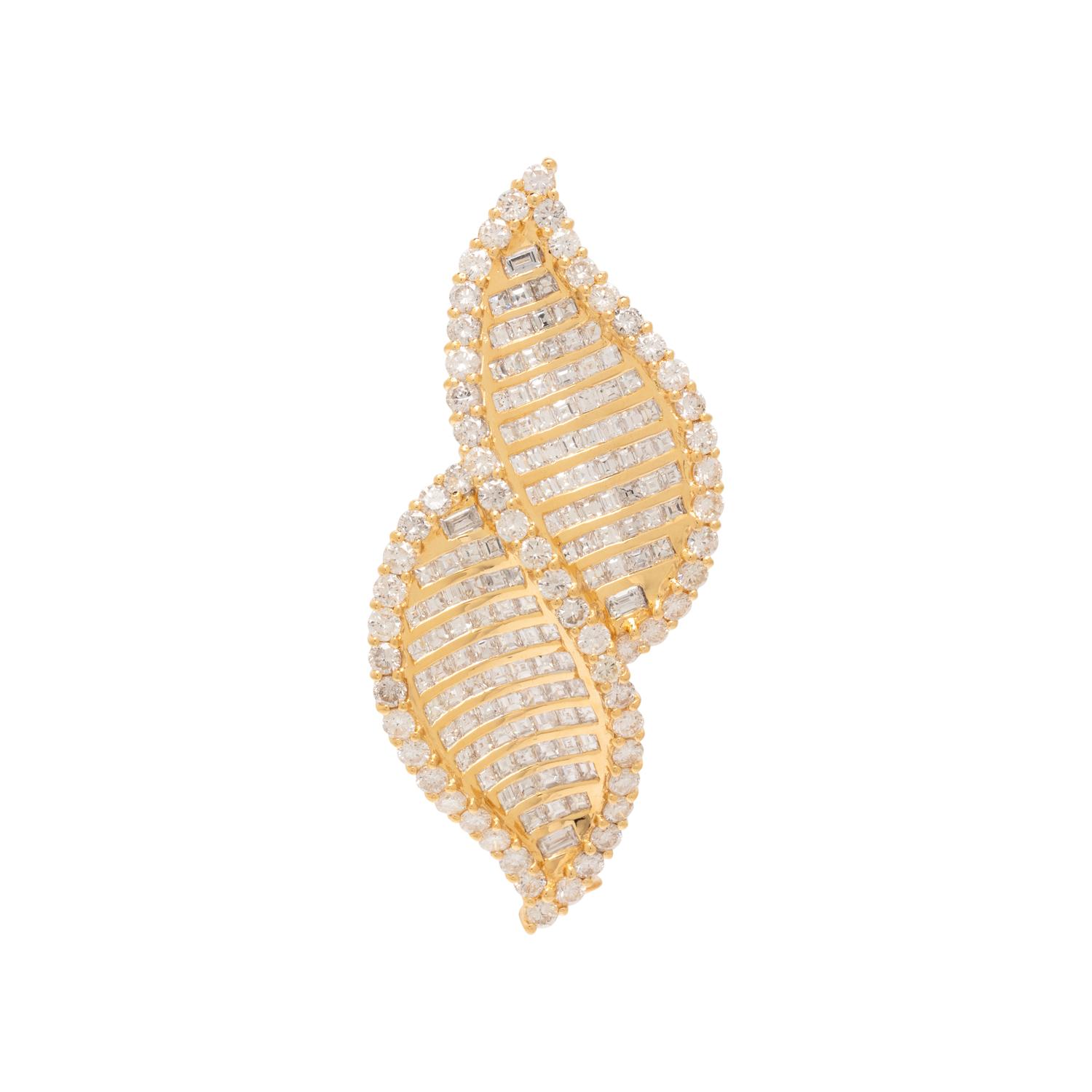 YELLOW GOLD AND DIAMOND LEAF BROOCH