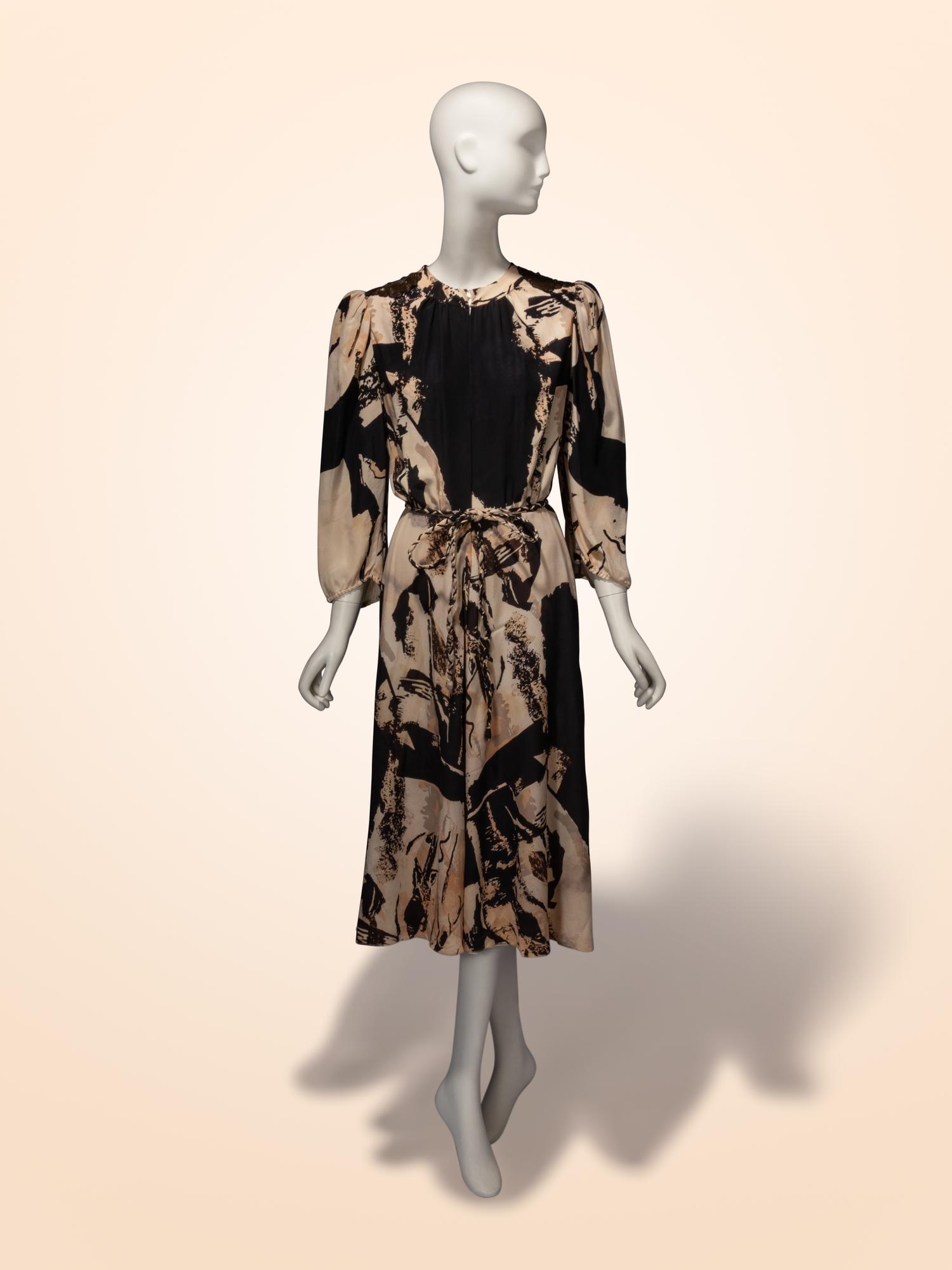 Thea Porter, Abstract Printed Silk Dress