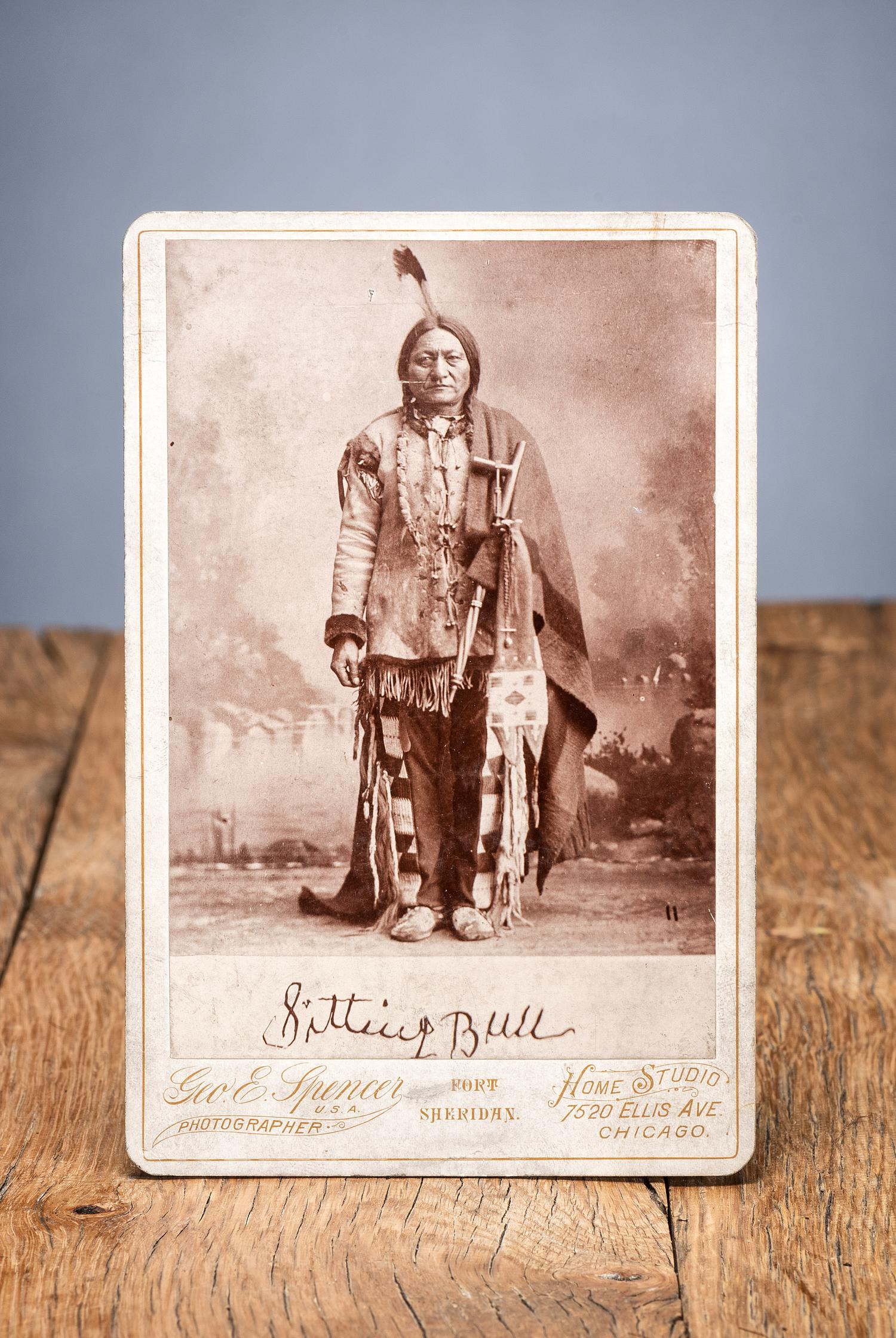 Sioux Twisted Pipe Stem with Catlinite Bowl, Believed to Belong to Sitting Bull