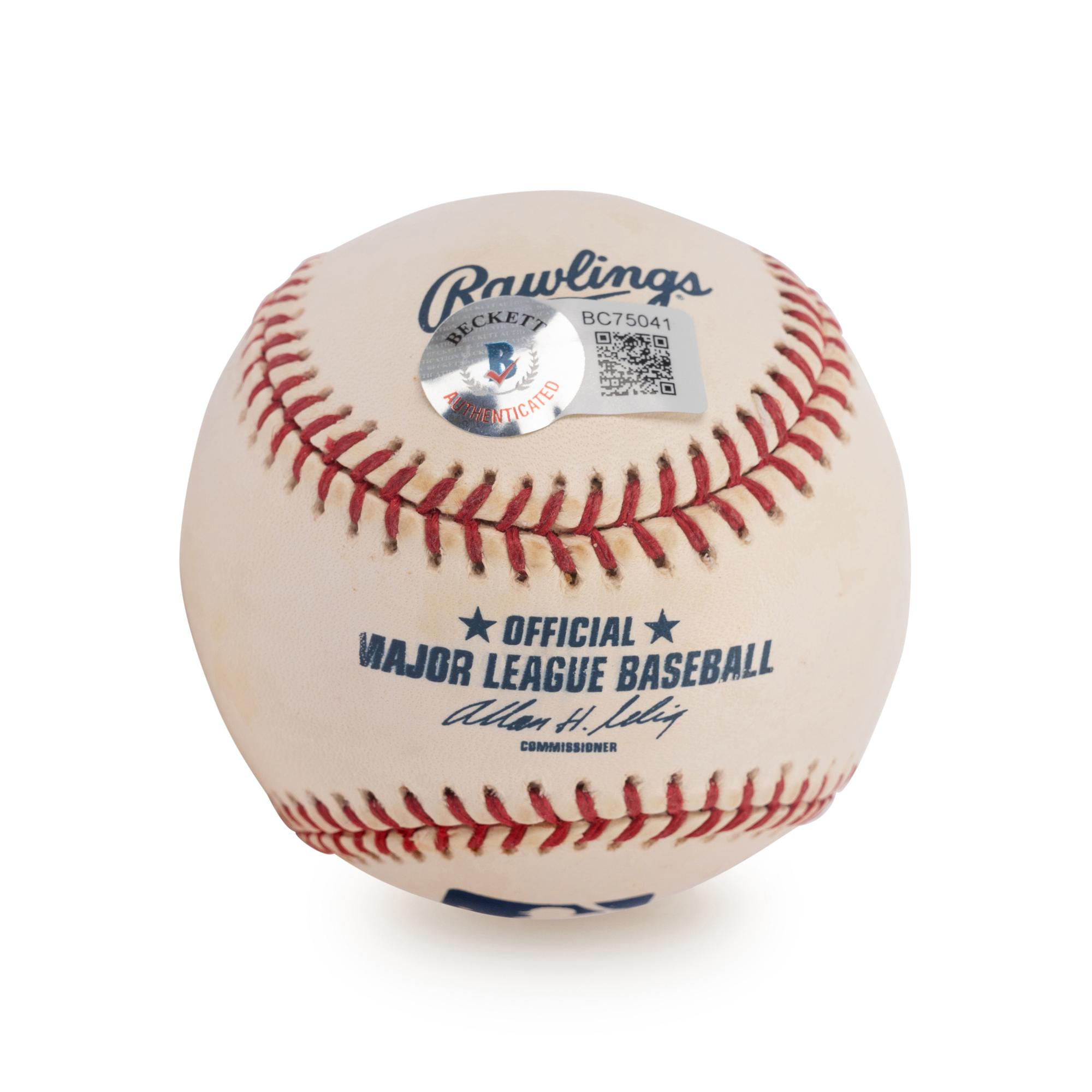 A Mariano Rivera Signed Autograph Baseball (Beckett Authentication Services BAS Certified),