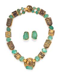 YELLOW GOLD AND EMERALD SET