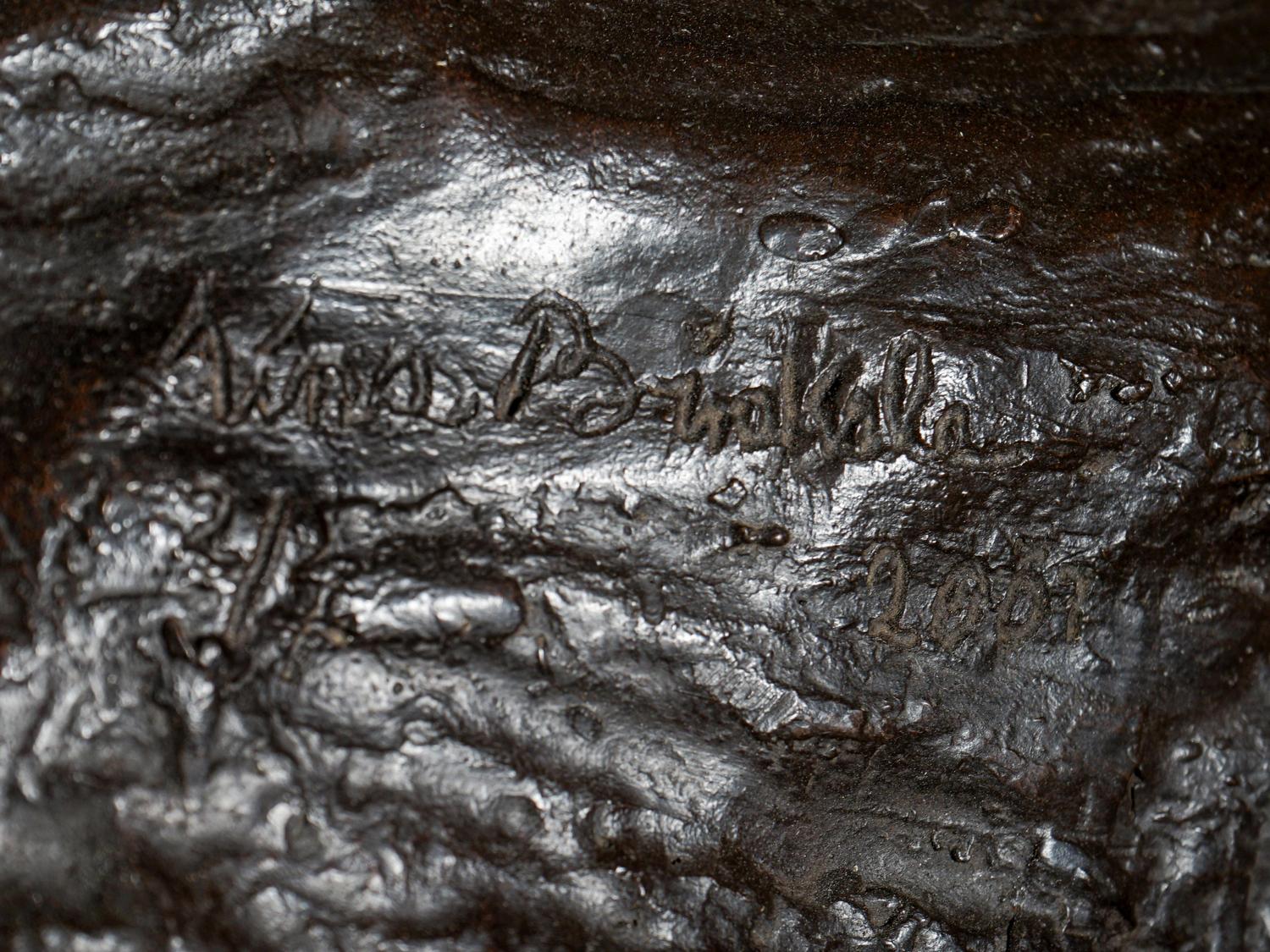 Horse Turning Head to the Right , 2000