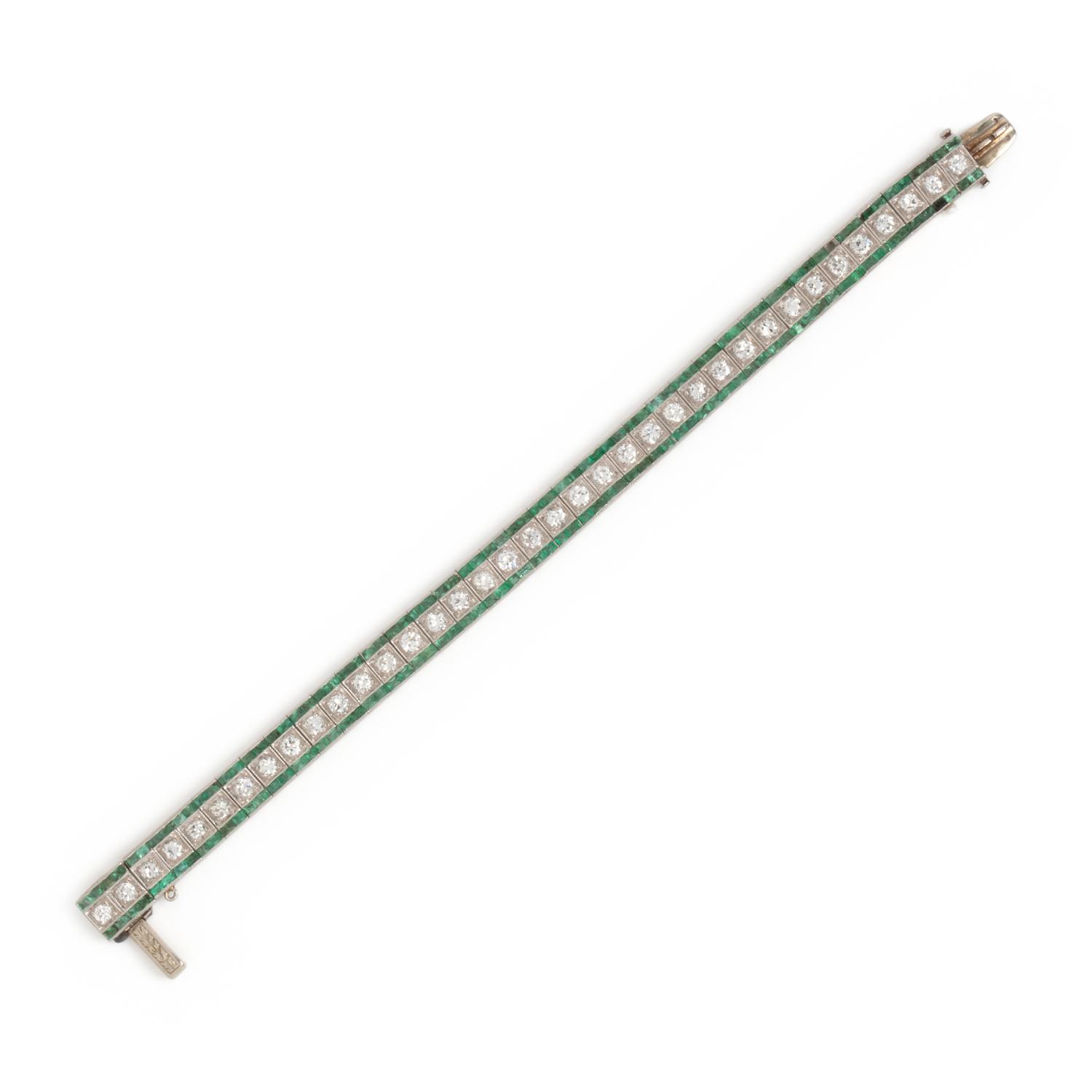 ART DECO, DIAMOND AND EMERALD BRACELET
