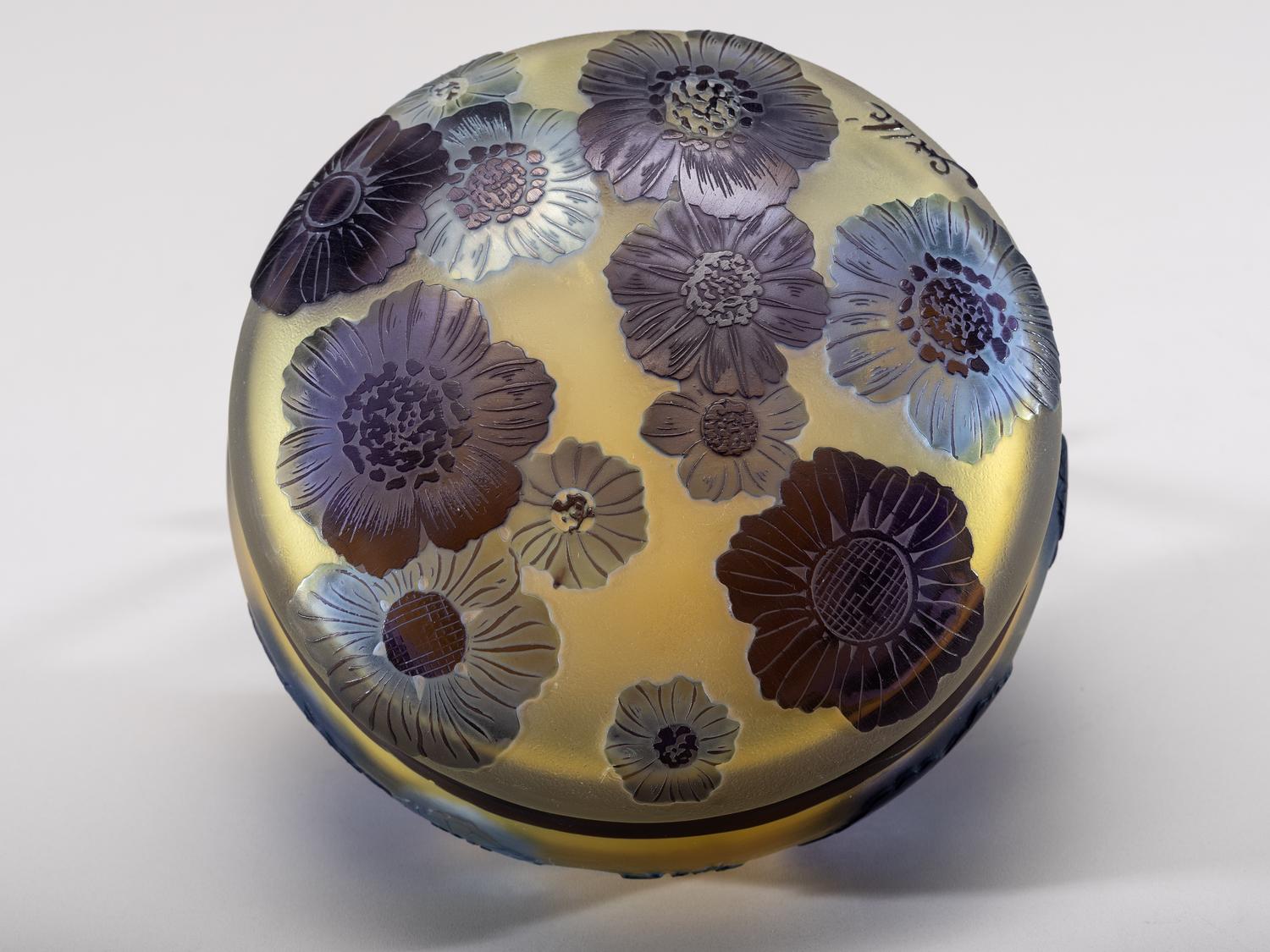 Dresser Box