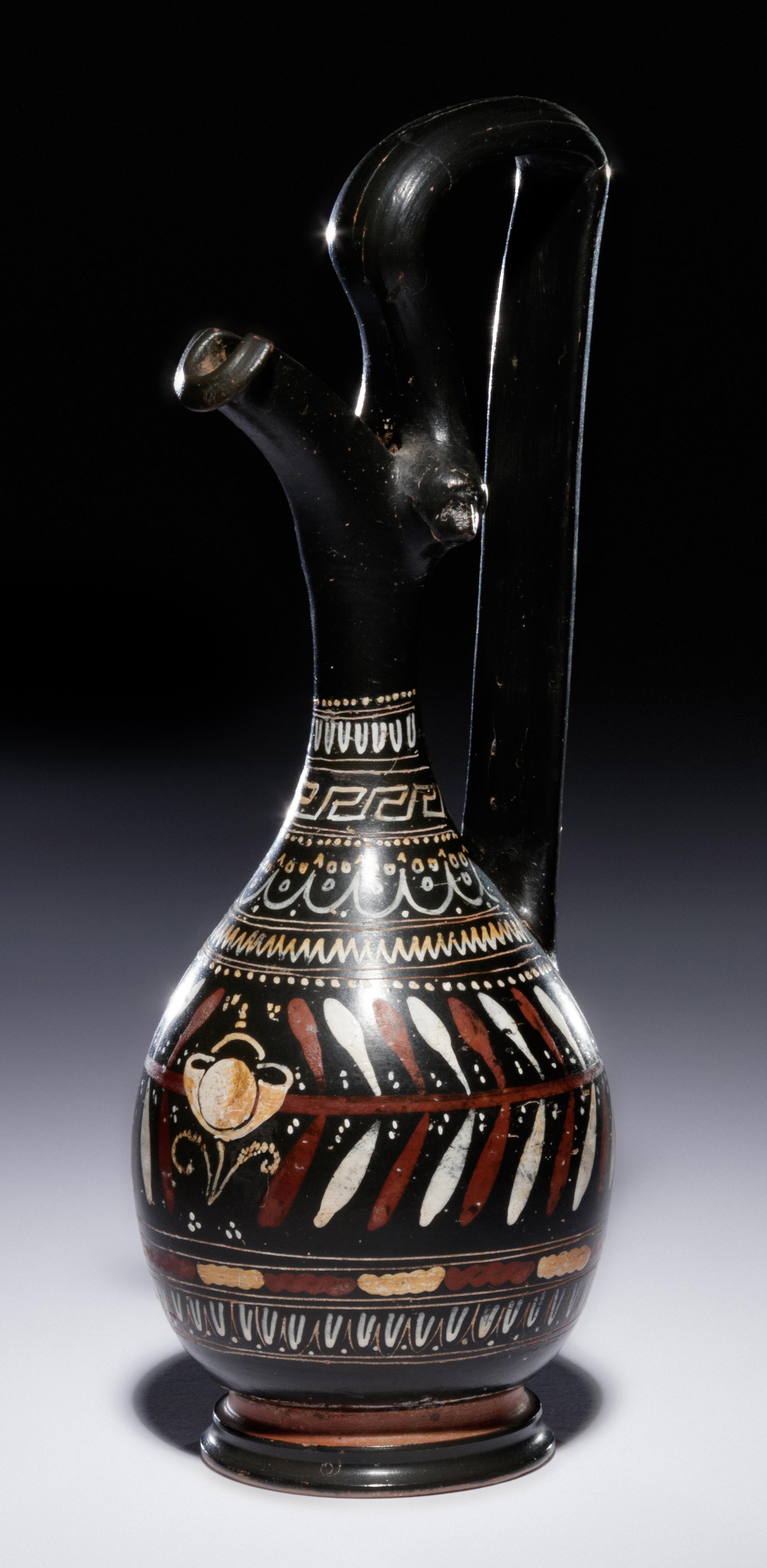 An Apulian Gnathian Ware Prochous