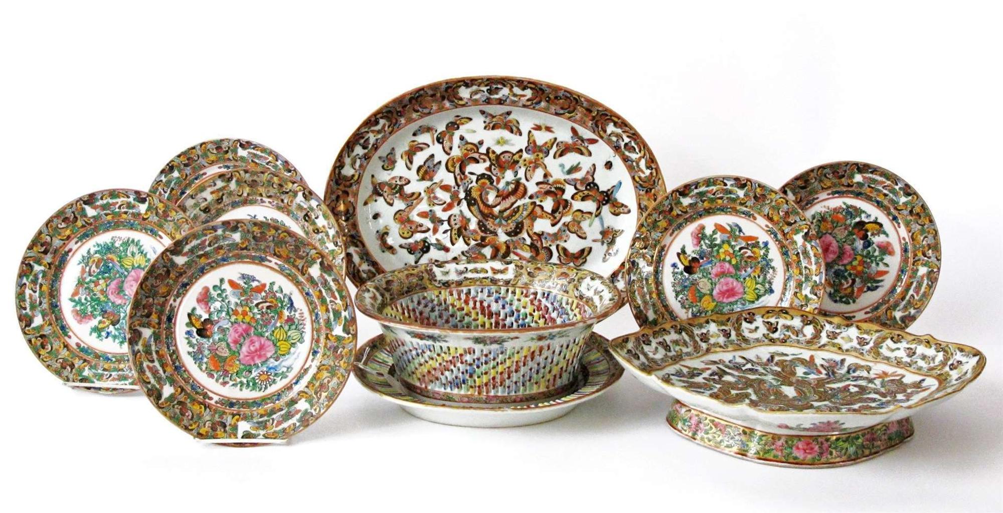 Group of Chinese Export porcelain in varying "Butterfly" patterns late 19th century and later
