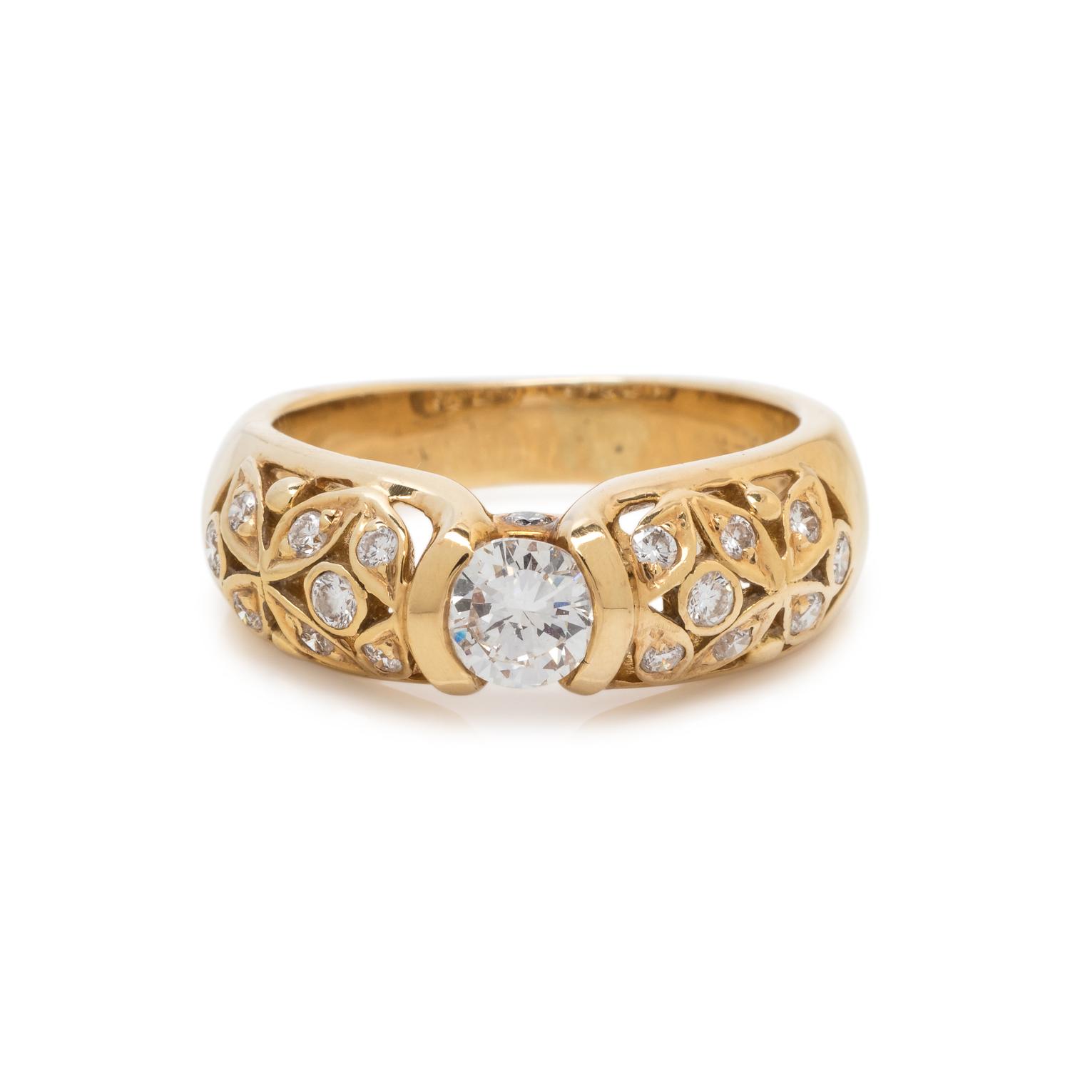 DIAMOND RING
