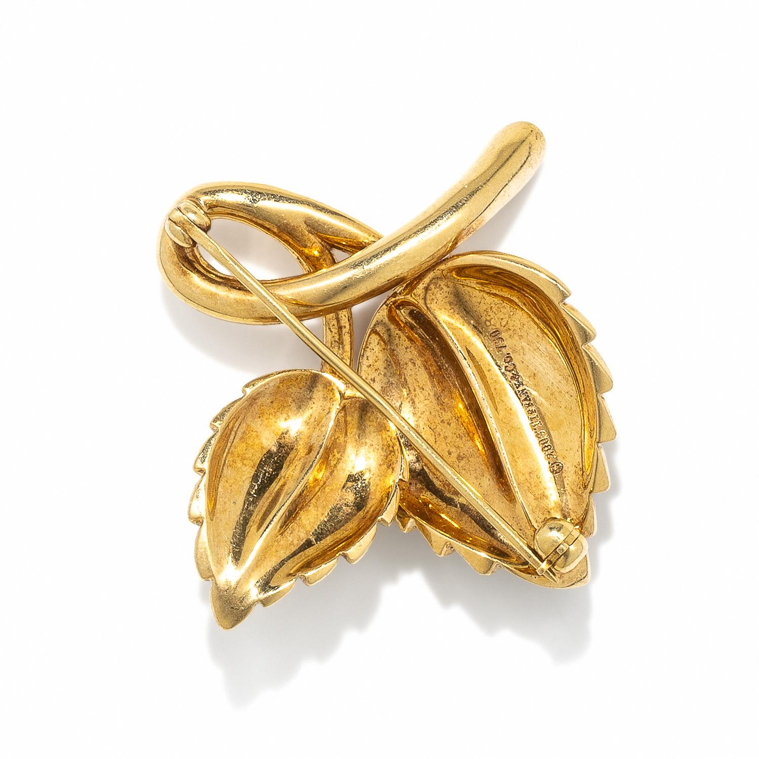 TIFFANY & CO., YELLOW GOLD LEAF BROOCH