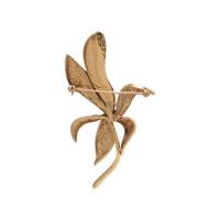 YELLOW GOLD, SAPPHIRE AND DIAMOND FLOWER BROOCH