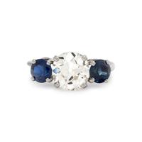 DIAMOND AND SAPPHIRE RING