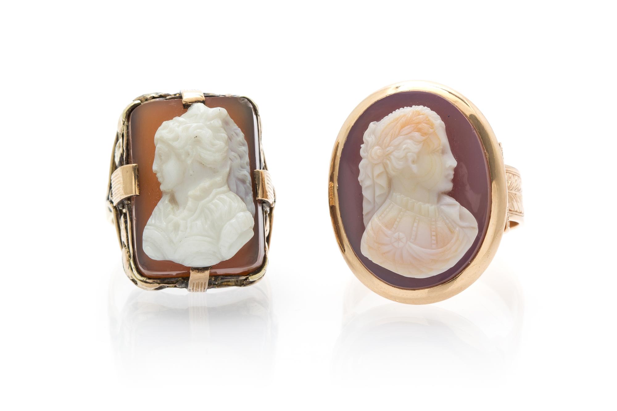 A Collection of Gold and Agate Cameo Rings, 14.70 dwts.
