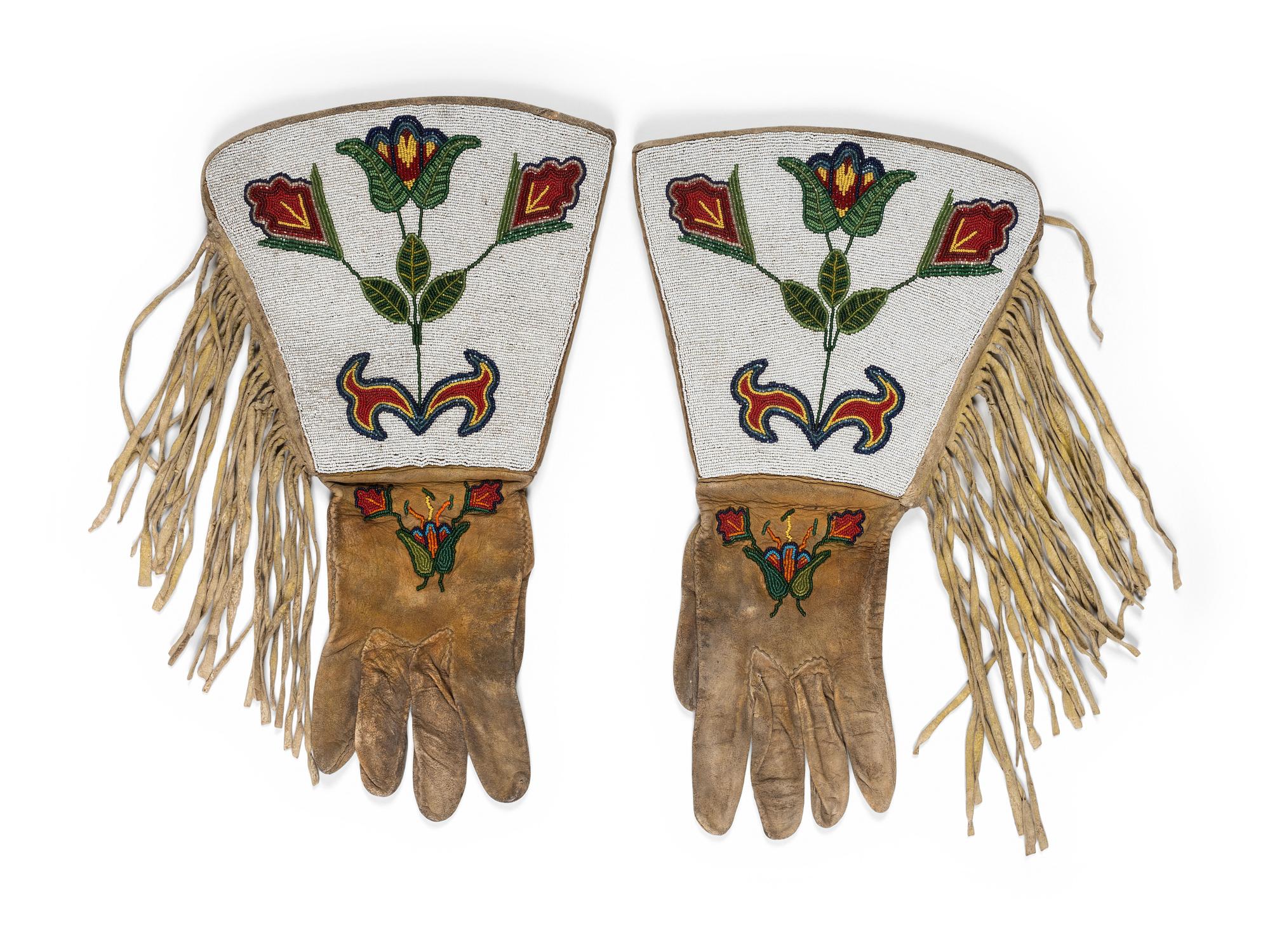 Plateau Beaded Hide Gauntlets