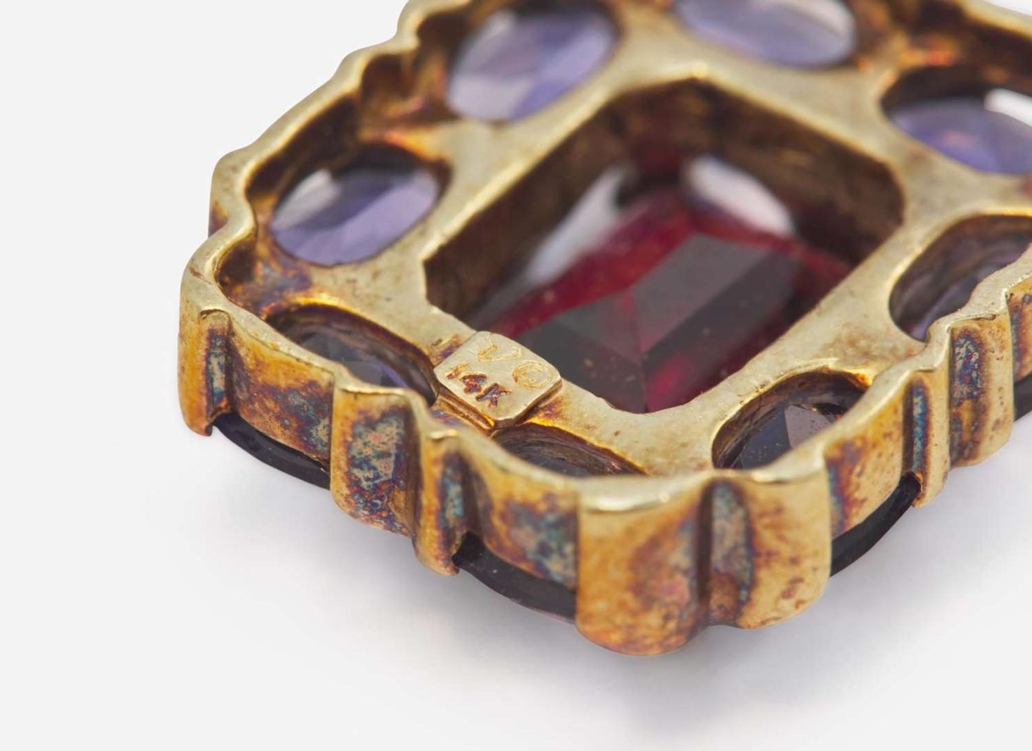An Iolite and Garnet Jewelry Suite