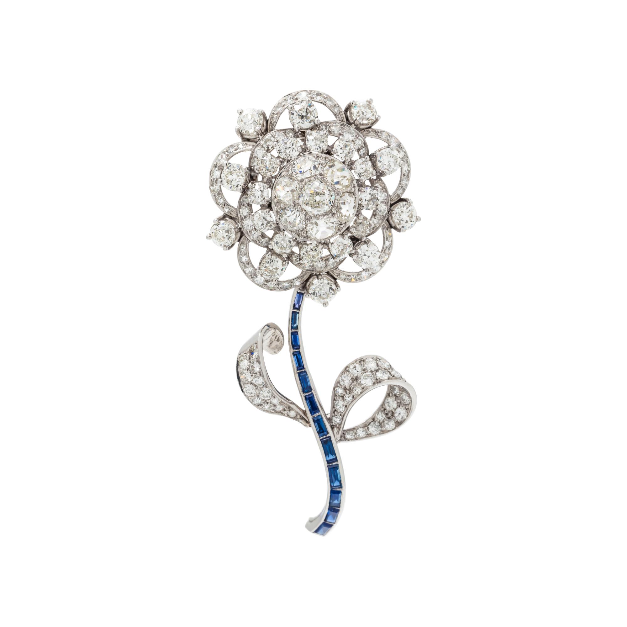 DIAMOND AND SAPPHIRE FLOWER BROOCH
