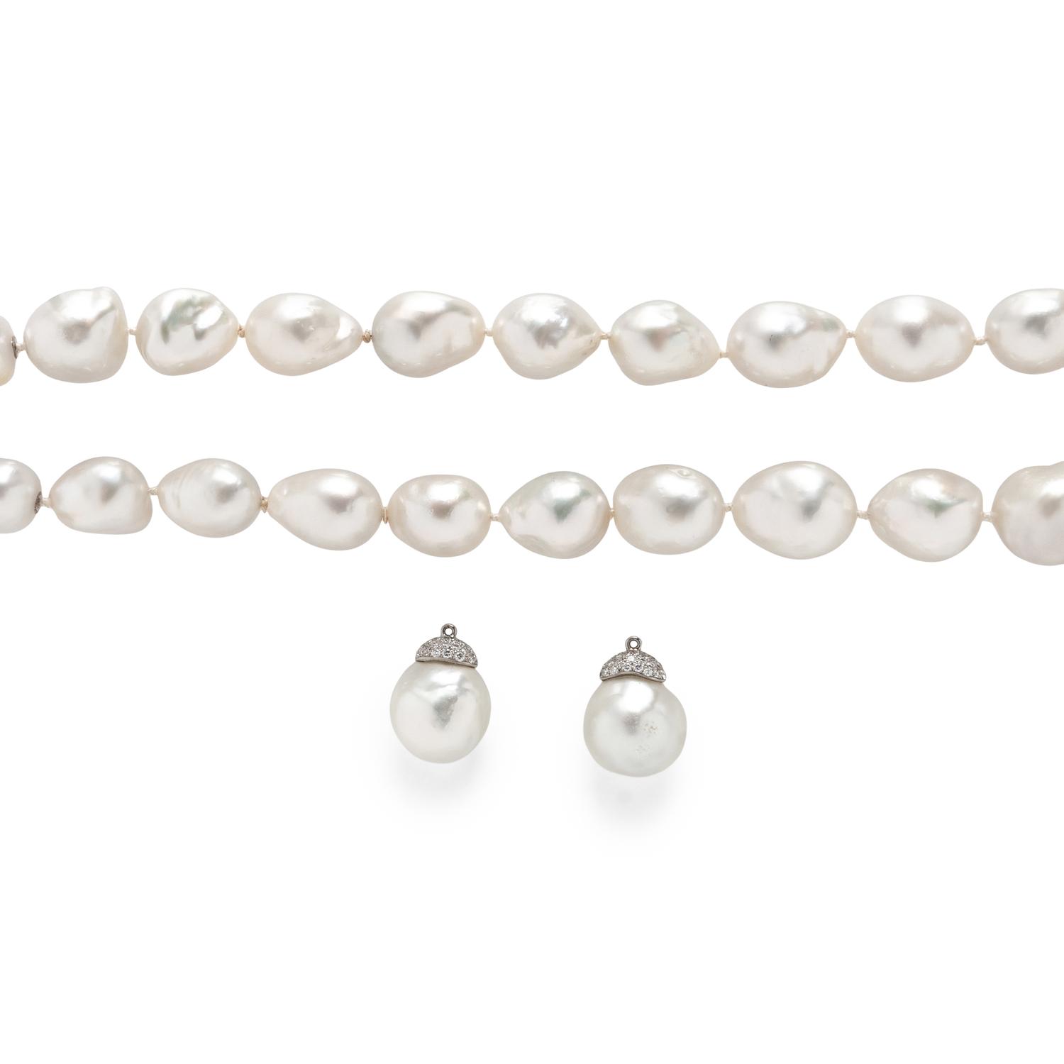 TIFFANY & CO., BAROQUE CULTURED PEARL JEWELRY SET