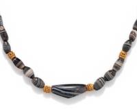 A Western Asiatic Agate and Gold Bead Necklace