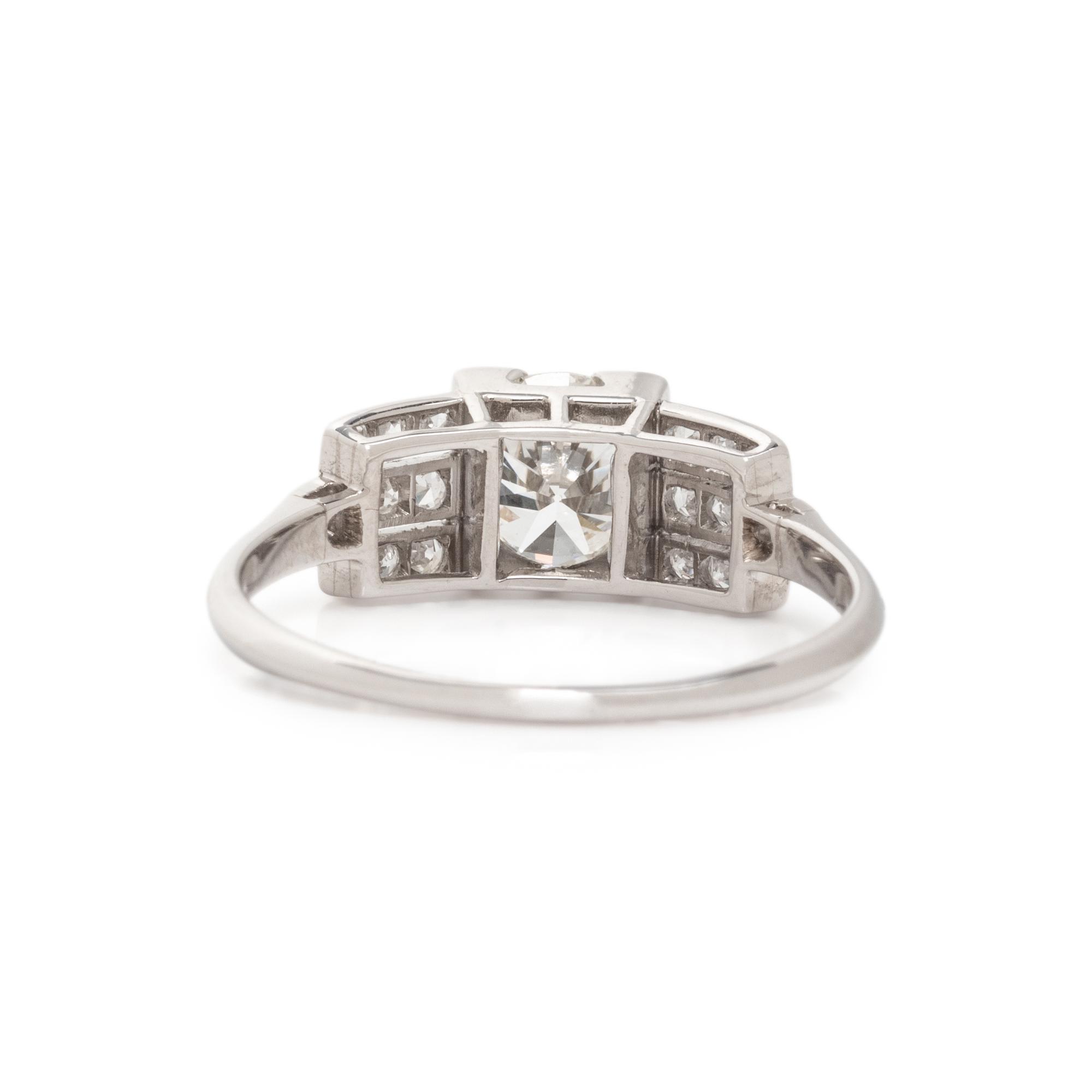 DIAMOND RING