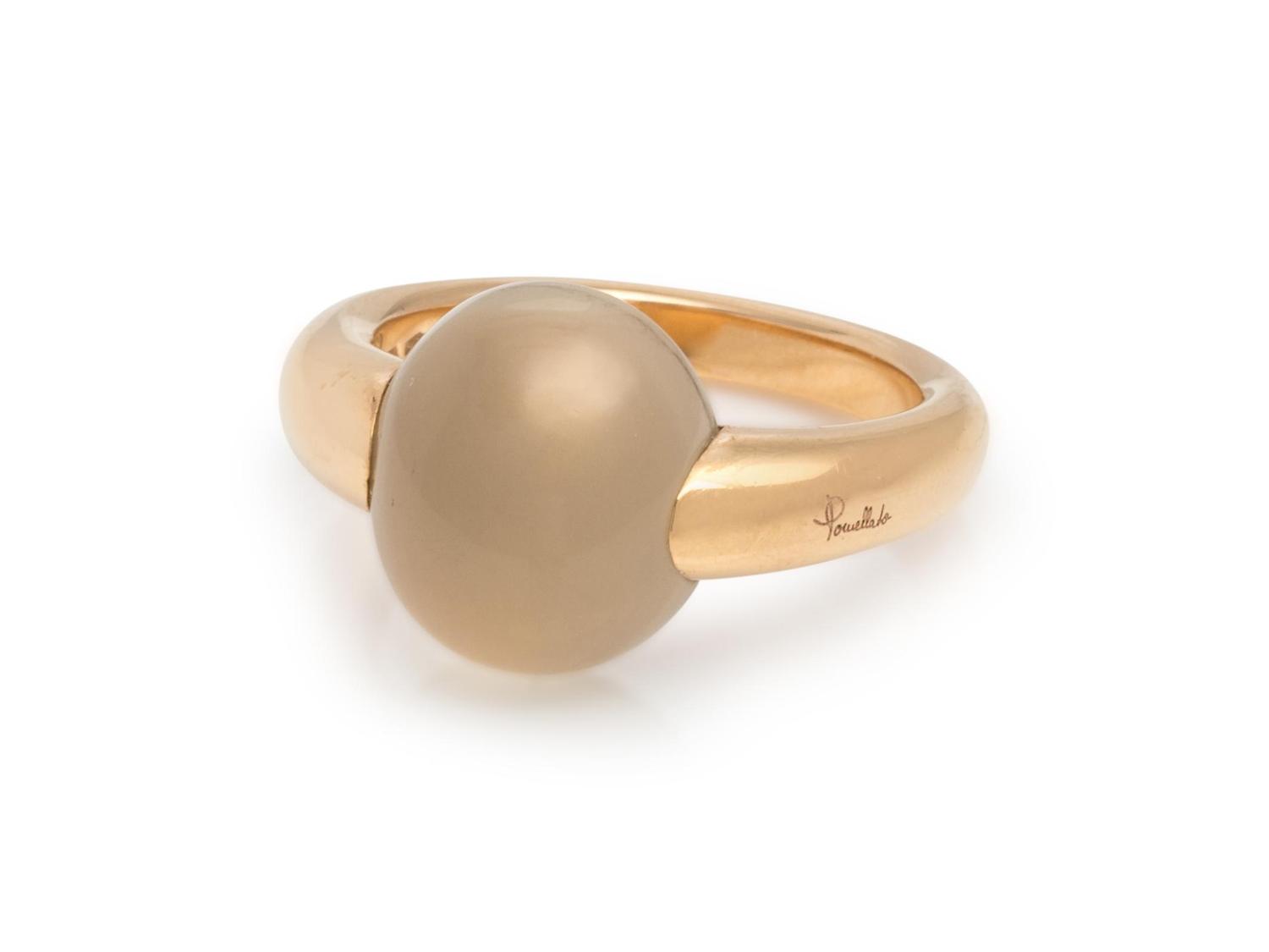 POMELLATO, YELLOW GOLD AND MOONSTONE RING