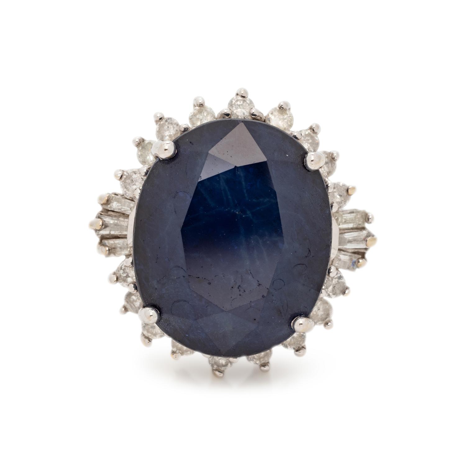 SAPPHIRE AND DIAMOND RING
