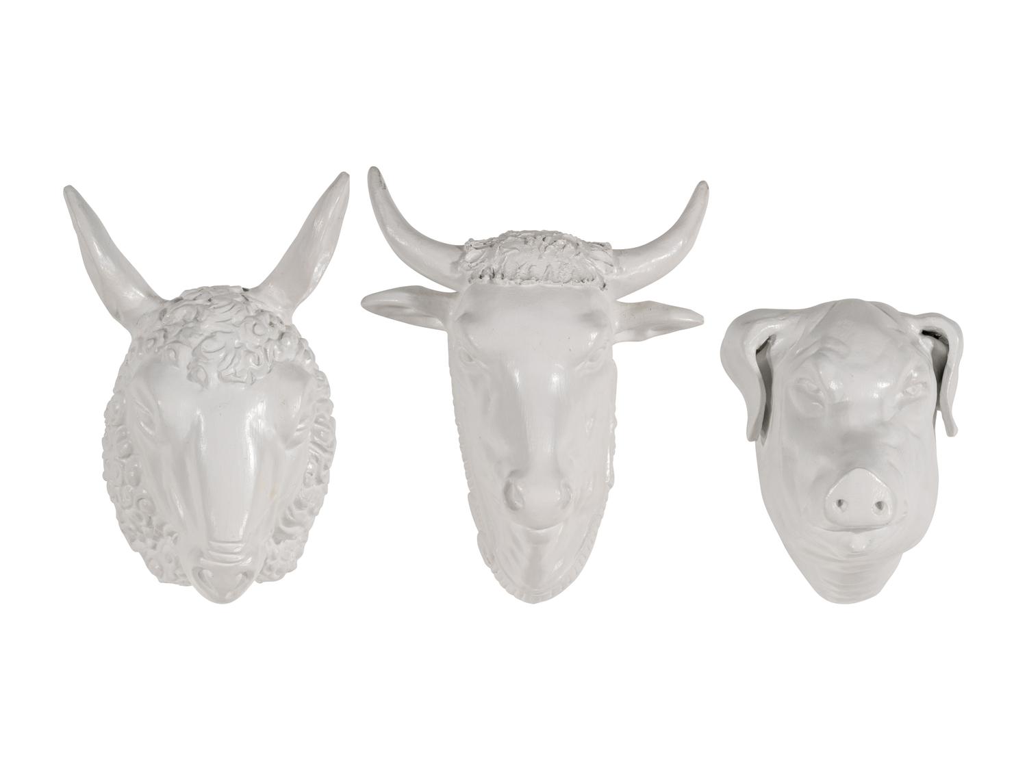 A Group of Three Ceramic Butcher's Shop Shoulder Mounts