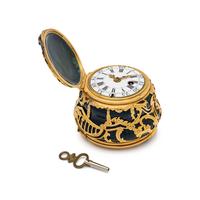 A George III Gold and Jewel Mounted Carved Bloodstone Clock-Inset Snuff Box