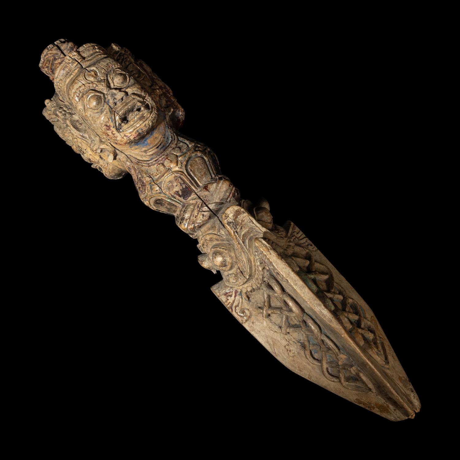 A Large Nepalese Polychromed Wooden Purbhu, 18th-19th Century 十八-十九世紀 尼泊爾彩繪木雕金剛橛