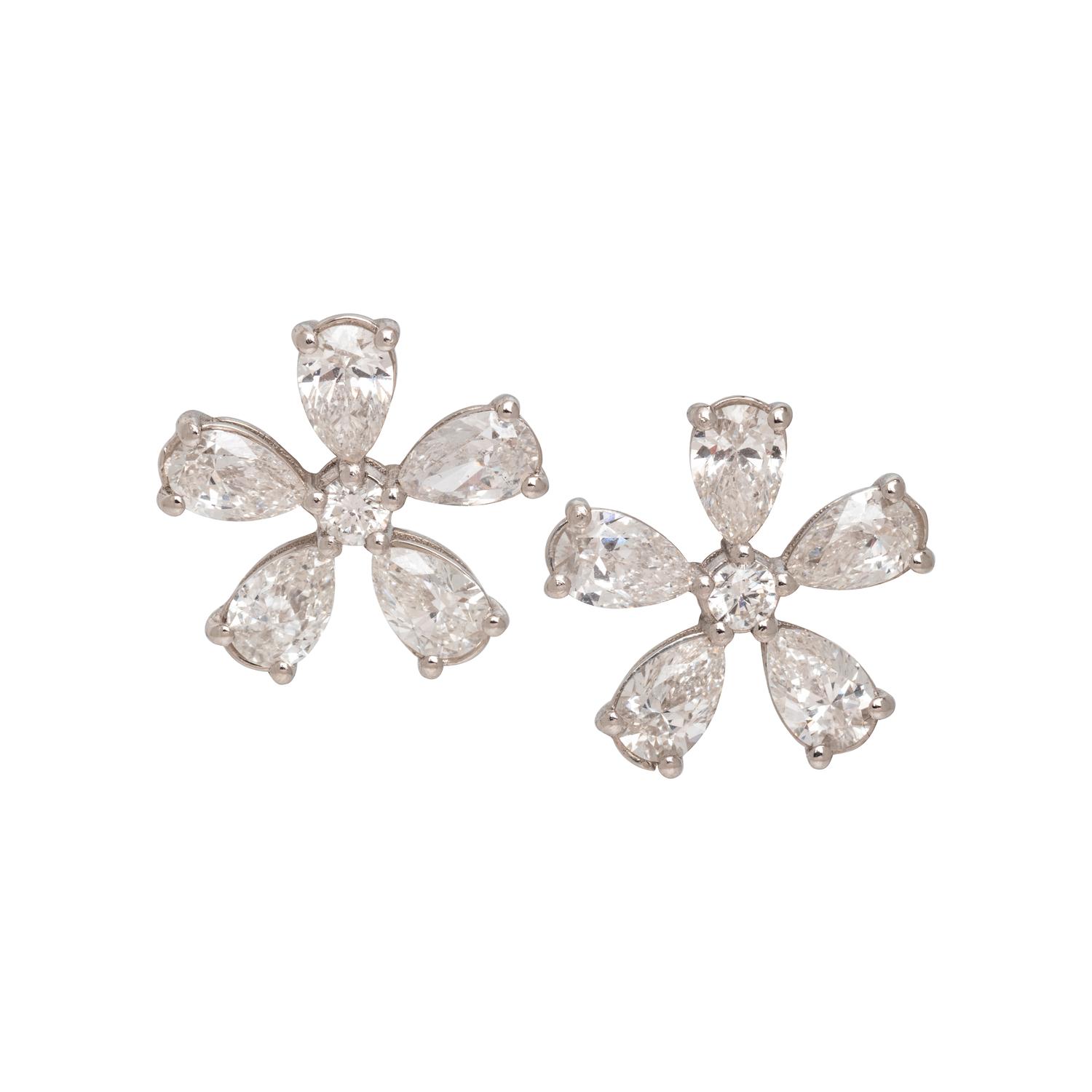 DIAMOND FLOWER EARRINGS