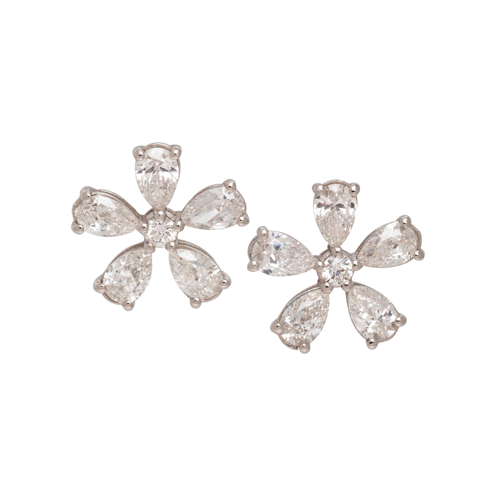 DIAMOND FLOWER EARRINGS